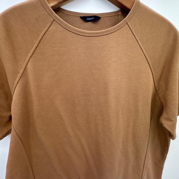 Dokotoo Short Sleeve Sweatshirt Women L Camel Brown Crewneck Casual Pullover Top - Picture 4 of 12
